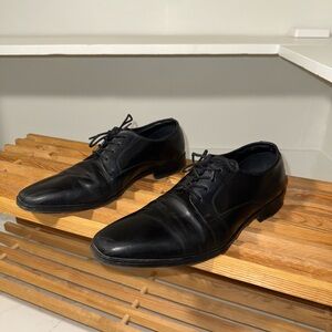 Aldo Black Leather Oxford Shoes with Cap Toe